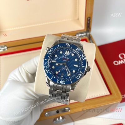 High Quality Replica OMEGA Seamaster 300 Different Straps (316 Stainless Steel/Silicone) Blue Wavy Ceramic Face Dial Blue Ceramic Bezel Stainless Steel Case Watch 42mm